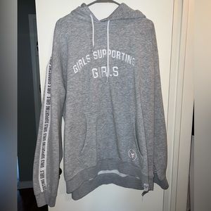 grey oversized sweatshirt- girls supporting girls